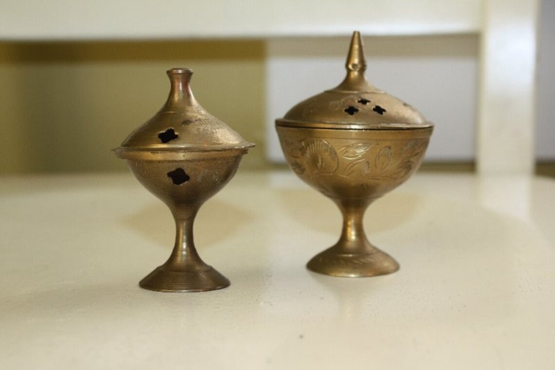 Small brass incense burners. India. Vintage. Etsy