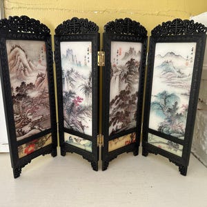 Miniature Oriental Chinese Print Screen Accordion Folding Collectible Flowers