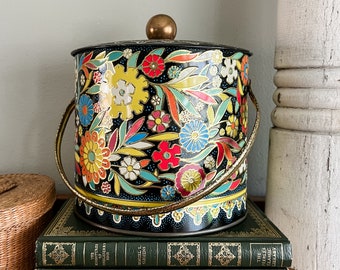 Vintage Daher Floral Decorative Tin | Enameled English Cookie Biscuit Tin | Made in England