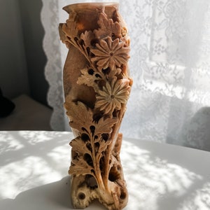 Antique Hardcarved Chinese Soapstone Floral Pattern Vase, 6 inches tall