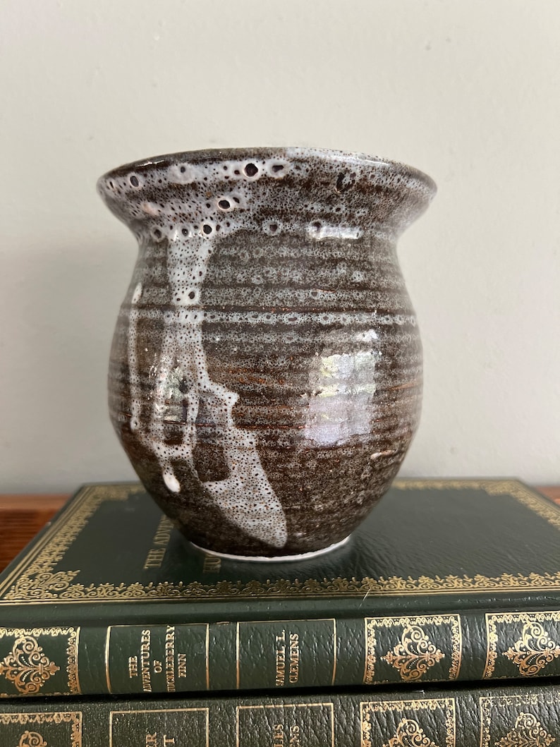 Vintaged Signed Studio Art Pottery Vase 4.25 - Etsy