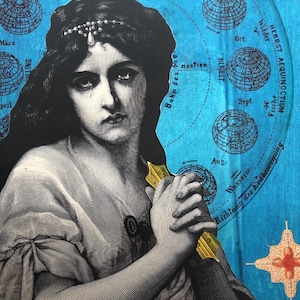 May include: A black and white illustration of a woman with dark hair and a jeweled headband. She is wearing a white dress and has her hands clasped together. The background is a blue and yellow illustration of a circle with text in German, including the words "Winter" and "Herbst".