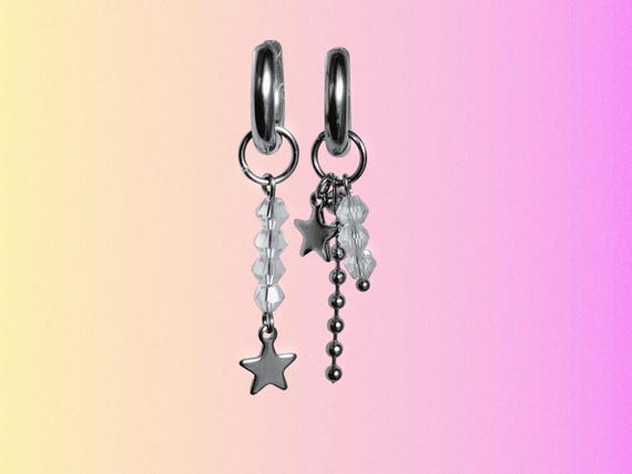 Mismatched Stainless Steel Star Hoop Earrings: Grunge Alt Style