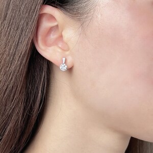 Pendientes de diamantes con forma de botón, pendientes minimalistas de diamantes redondos para aniversario, joyas para mujer, pendientes de cumpleaños, regalo para San Valentín, regalos para ella