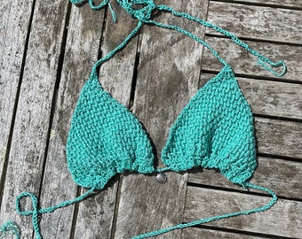 Haut de bikini au crochet