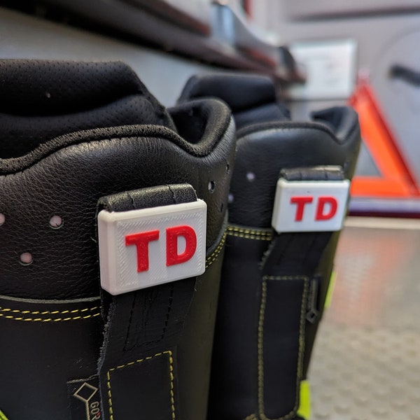 Boot marking, find emergency boots again