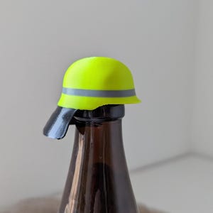 Feuerwehr Helm mit Nackenschutz