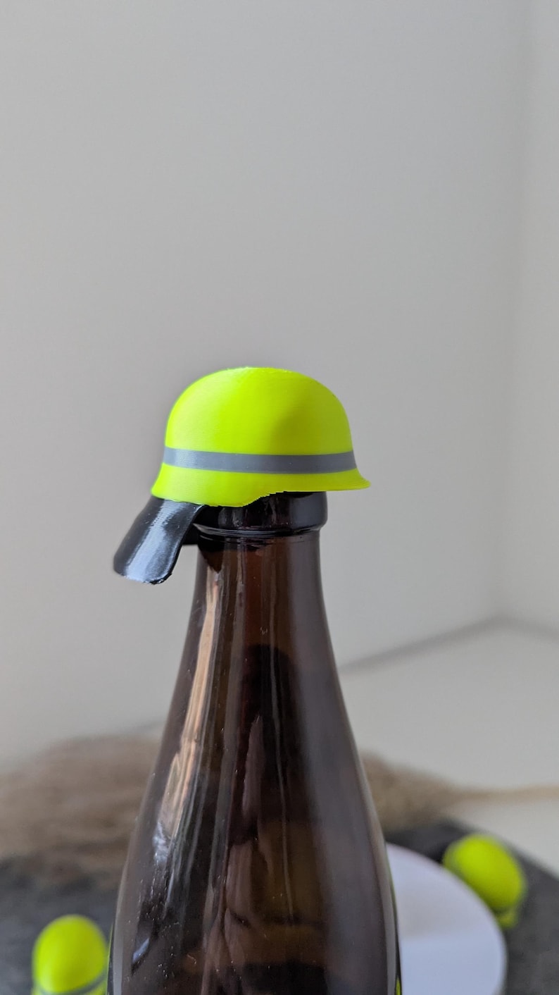 Feuerwehr Helm mit Nackenschutz