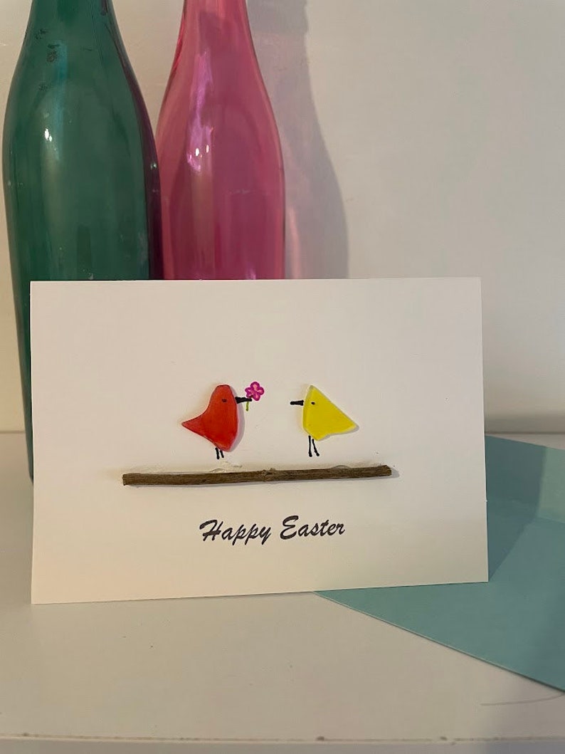 Carte de Pâques oiseaux en verre de mer, carte de voeux en matériaux recyclés, oiseaux colorés sur une branche, félicitations 15 x 10 cm, design unique, image 2