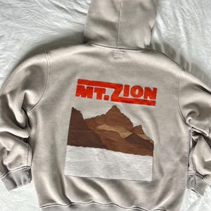 Moletom patchwork inspirado no Monte Sião