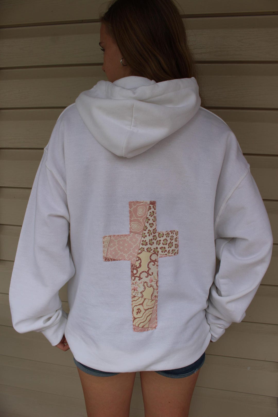 Pocket Cross Sweatshirt *9 Colors (S-3X) main image 1