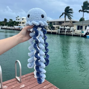 Bubbles the Jellyfish- Crochet Plushie