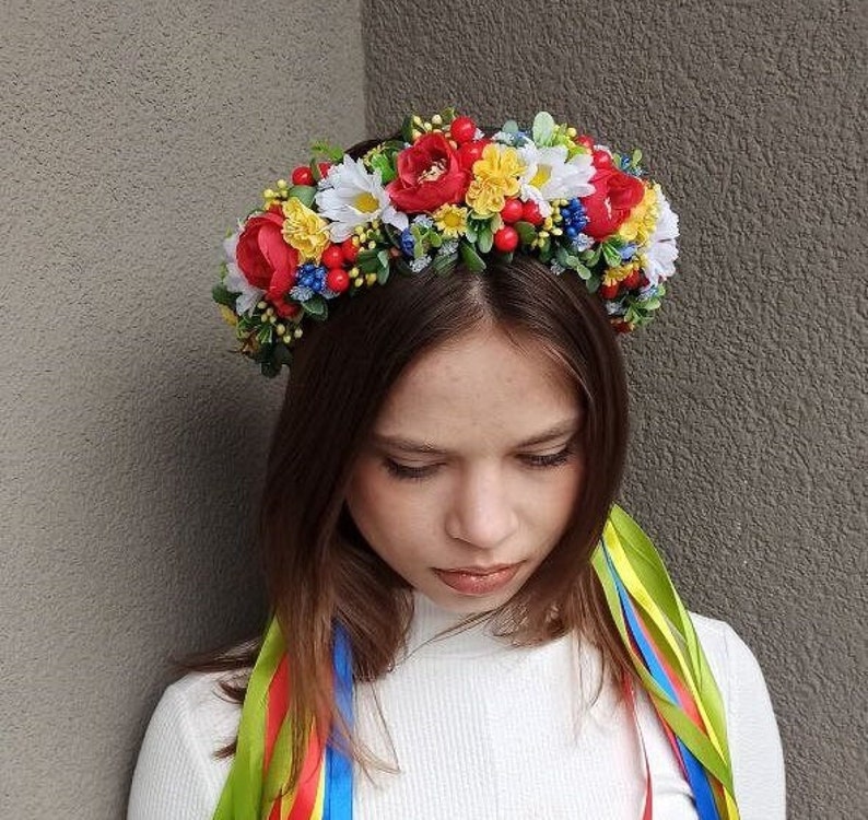 Ukrainian Flower Wreath, Flower Ukrainian Headband, Flower girl crown, Traditional Vinok image 2