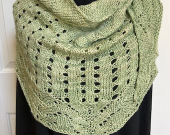 Hand Knit Lace Shawl / Triangle Merino Wool Handknit Scarf / Green Hand Dyed Wool Wrap