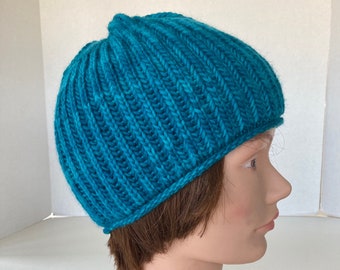 Blue hand knit hat / Turquoise Thick and warm knit beanie / Knit Merino wool Brioche cap