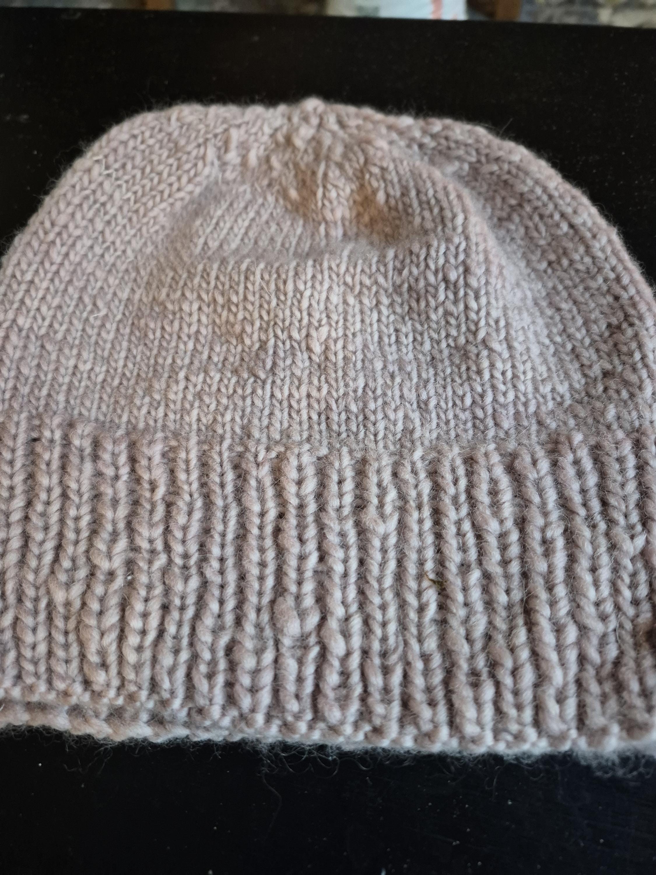 Virgin Wool Hand Knit Beanie Made in Uruguay Naturally Dyed Neutrals 219 Hand Knit Knitted Handspun Hand-dyed Manos Del Uruguay  main image 2