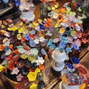 Glass Bouquet, Set of 10 Assorted Glass Floral Head Pins and 2 Leaves