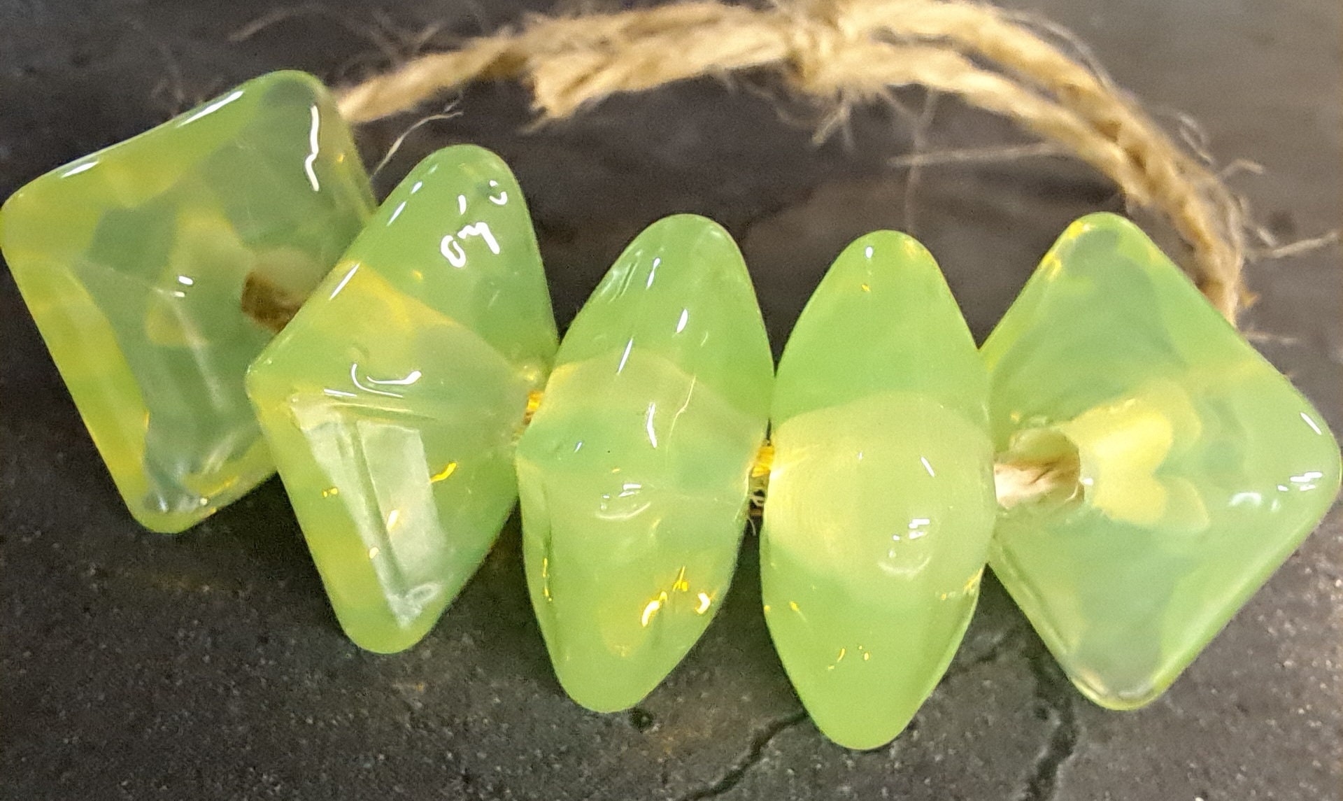 AAA Natural Green Peridot Micro Faceted 3mm Cube Dice Square Beads