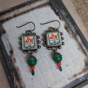 Trading Up Vintage S&H Green Stamps Hobnail Bezels Green Orange Beads Recycled Repurposed Jewelry Nostalgic Earrings image 2