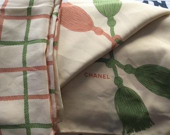 CHANEL Silk Scarf Chiffon Square Shawl 34” Vintage 80s Cream Green Terracotta Rare Find Good Condition
