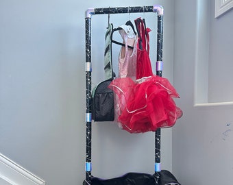 DIY Plans - PVC In-Bag Travel Garment Rack