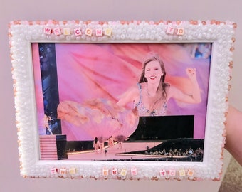 Taylor Swift The Eras Tour vriendschapsarmband fotolijst handgemaakt kralenframe wit en roze maat 5×7