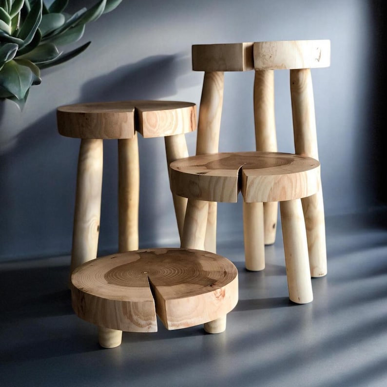 bedside table,
handmade furniture,
round stool,
plant display,
ash wood furniture,
mini coffee table,
indoor plant stand,
handmade stool,
small end table,
small wooden stool,
modern coffee table,
ash wood decor,
round coffee table
