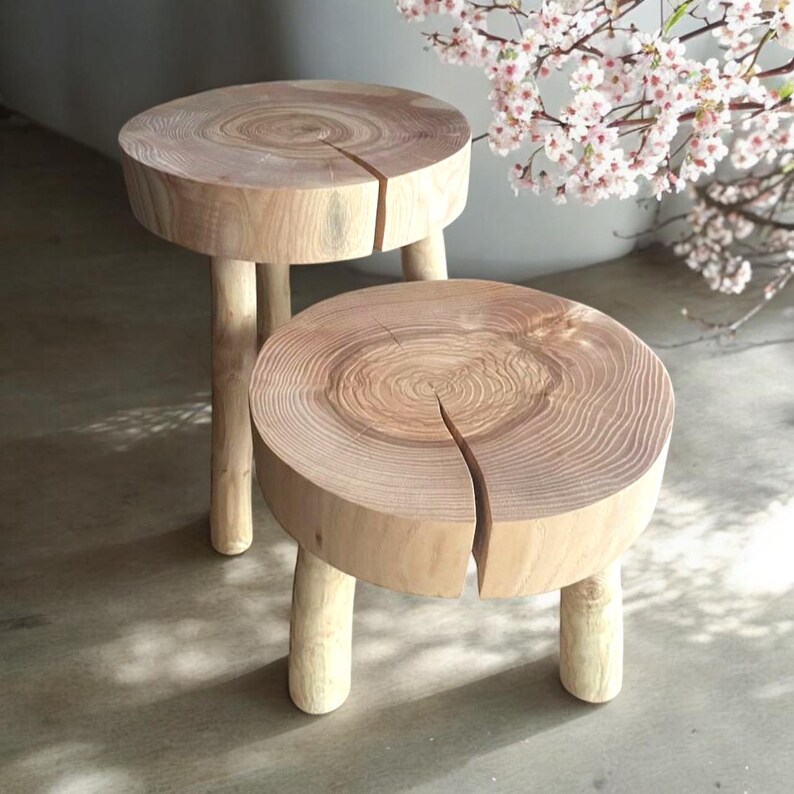 bedside table,
handmade furniture,
round stool,
plant display,
ash wood furniture,
mini coffee table,
indoor plant stand,
handmade stool,
small end table,
small wooden stool,
modern coffee table,
ash wood decor,
round coffee table