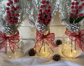 Christmas Mason jar Centerpiece with Fairy lights, Holiday Decor, Rustic Farmhouse Christmas, Winter event, Wedding, Holiday Gift