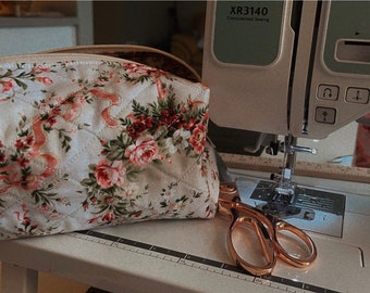 Cotton cosmetic Bag Cosmetic bag for makeup, aesthetics, cute cosmetic bag, floral print