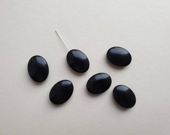 Vintage black lucite oval beads - glossy vintage beads