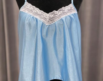Vintage blue camisole with white lace
