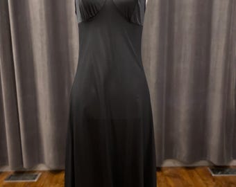 Slip negro vintage: vestido lencero de nailon Van Raalte talla 34