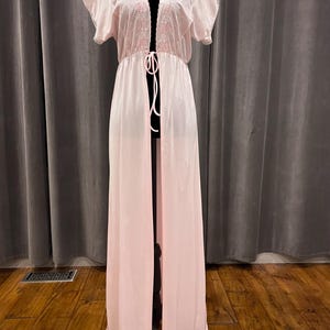 Vintage 70s Pink Nylon Nightgown: Front Tie Peignoir, Medium