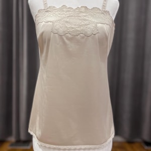 Vintage camisole / nylon and lace camisole / champagne cami