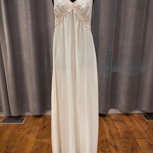 RARE déshabillé de chemise de nuit Miss Dior / robe nuisette vintage en satin ivoire pleine longueur