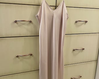 RARE Vintage Linda Satin Nightgown chemise lingerie wedding honeymoon anniversary