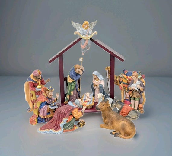 Kirkland Nativity Set 13 Pieces Gold Christmas Creche Vintage