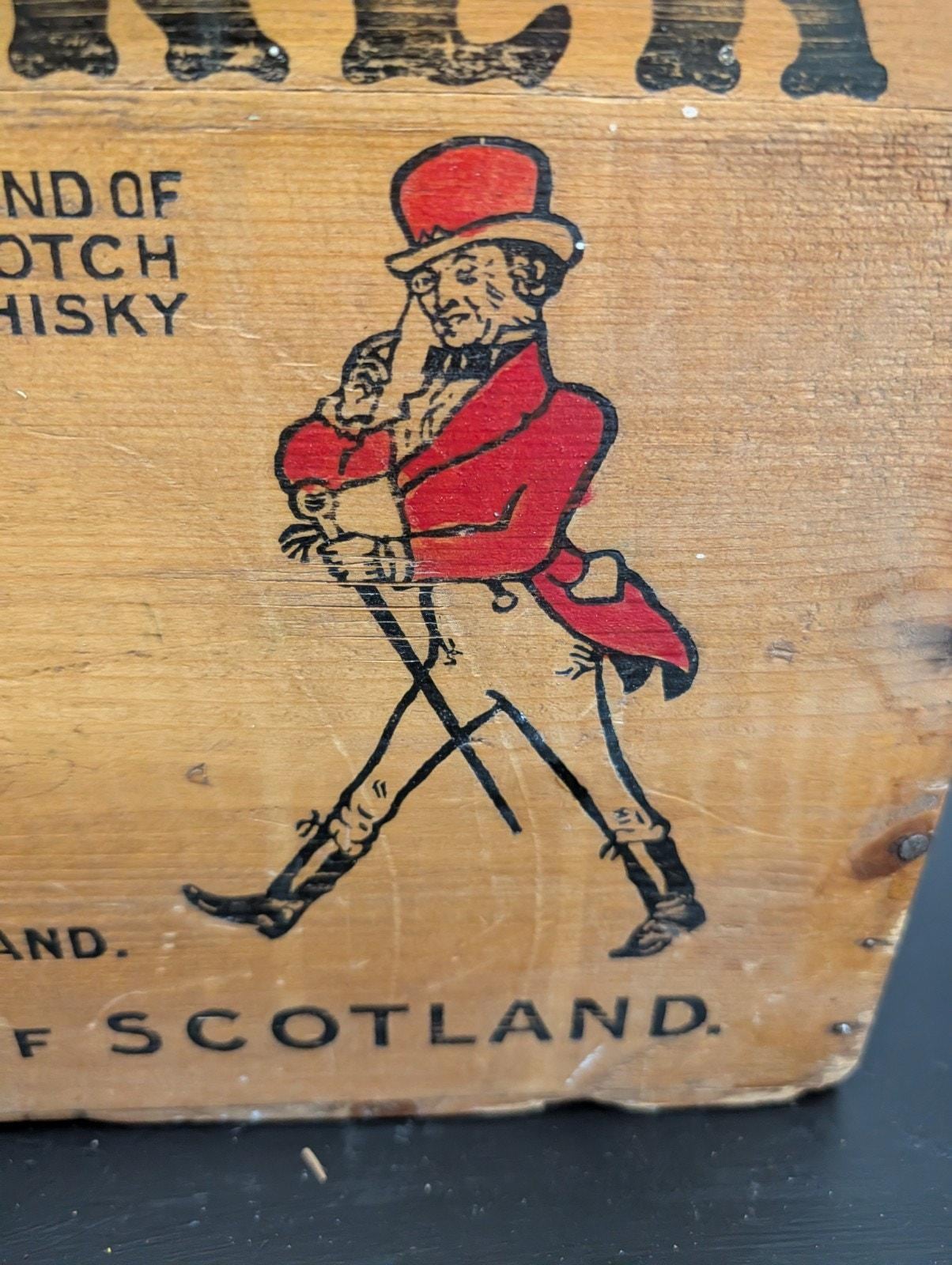 Johnnie Walker Red Label Scotch Whiskey Wooden Box Crate Liquor