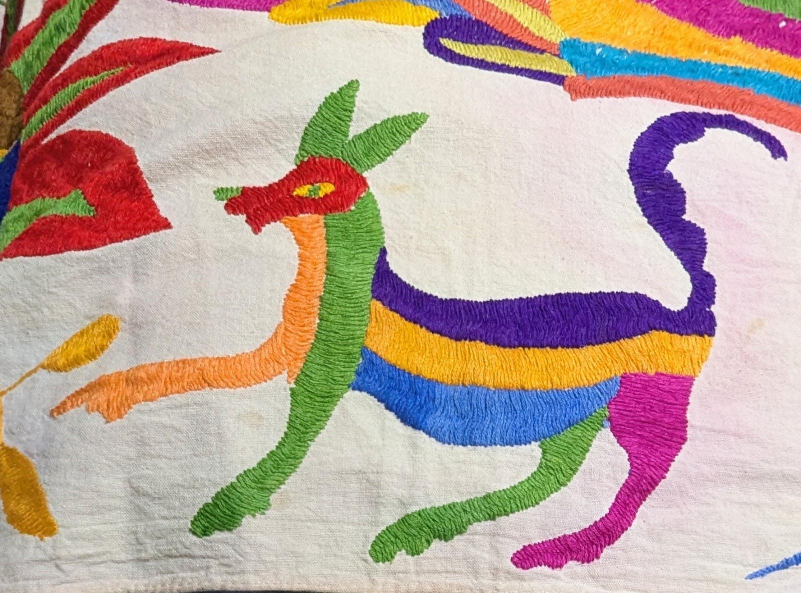 タペストリー　メキシコミチョアカン タペストリー メキシコ刺繍 オトミ テナンゴスタイル ハンドメイド 67