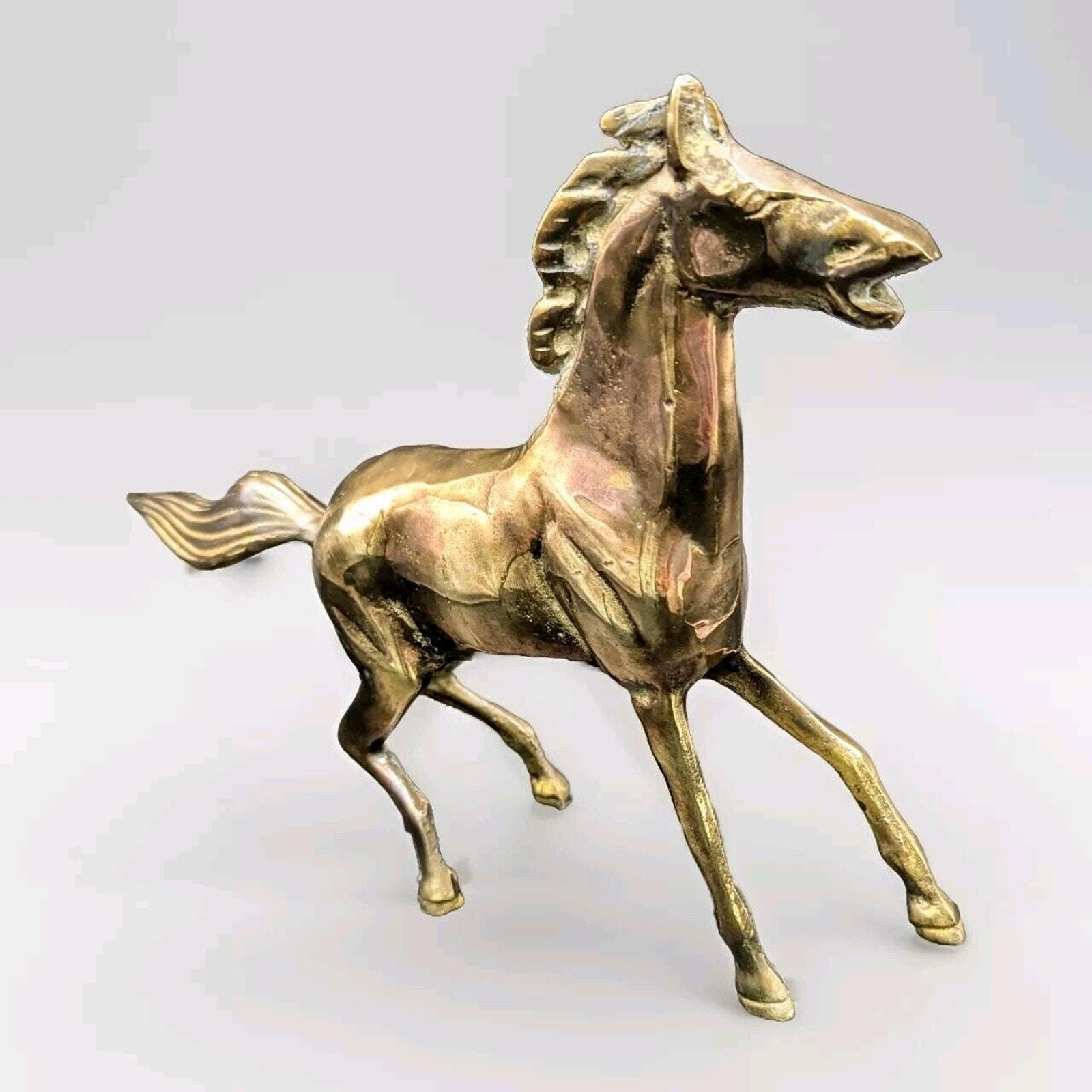 美しい大型真鍮製馬の置物像彫刻 疾走する種馬 ヴィンテージ - Etsy 日本