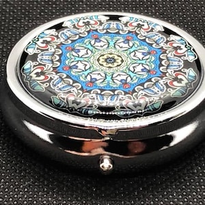 Pill box, tablet box, portable pill box, 3-piece pill box, tablet box for on the go, pillbox, pillcase, tablet case, 2407