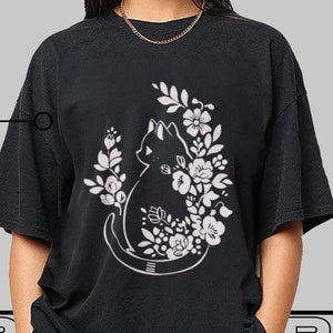 Vintage Floral Cat Tshirt, Folkart Aesthetic Shirt, Linoprint T-Shirt, Cat Lover Tee, Folk Art Animal Shirt Gift for her and him