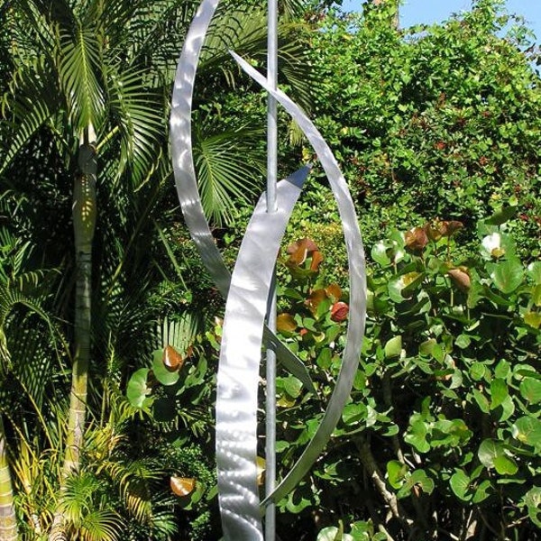 Large Metal Garden Art Etsy