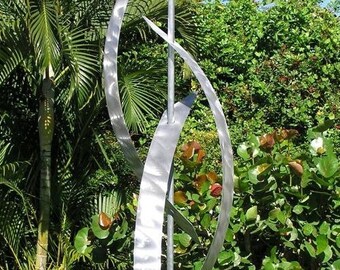 Large Metal Sculpture, Indoor Outdoor Art, Abstract Garden Decor Modern Metal Art Statue Yard Sculpture - Silver Centinal Art by Jon Allen