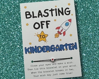Carte BLASTING OFF vers la MATERNELLE, bracelet de souhaits, cadeau pour la maternelle, cadeau de fin d'année scolaire, cadeau de rentrée scolaire, cadeaux pour la salle de classe/la classe