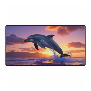 Delfin skrivbordsmatta: Nautisk hemmakontorsinredning - Sommarvibbar