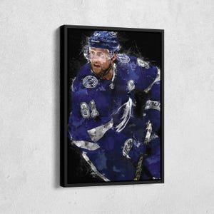 Steven Stamkos Canvas Print - Tampa Bay Lightning Wall Art, NHL Decor for Home & Man Cave, Hockey Gift, Framed Poster