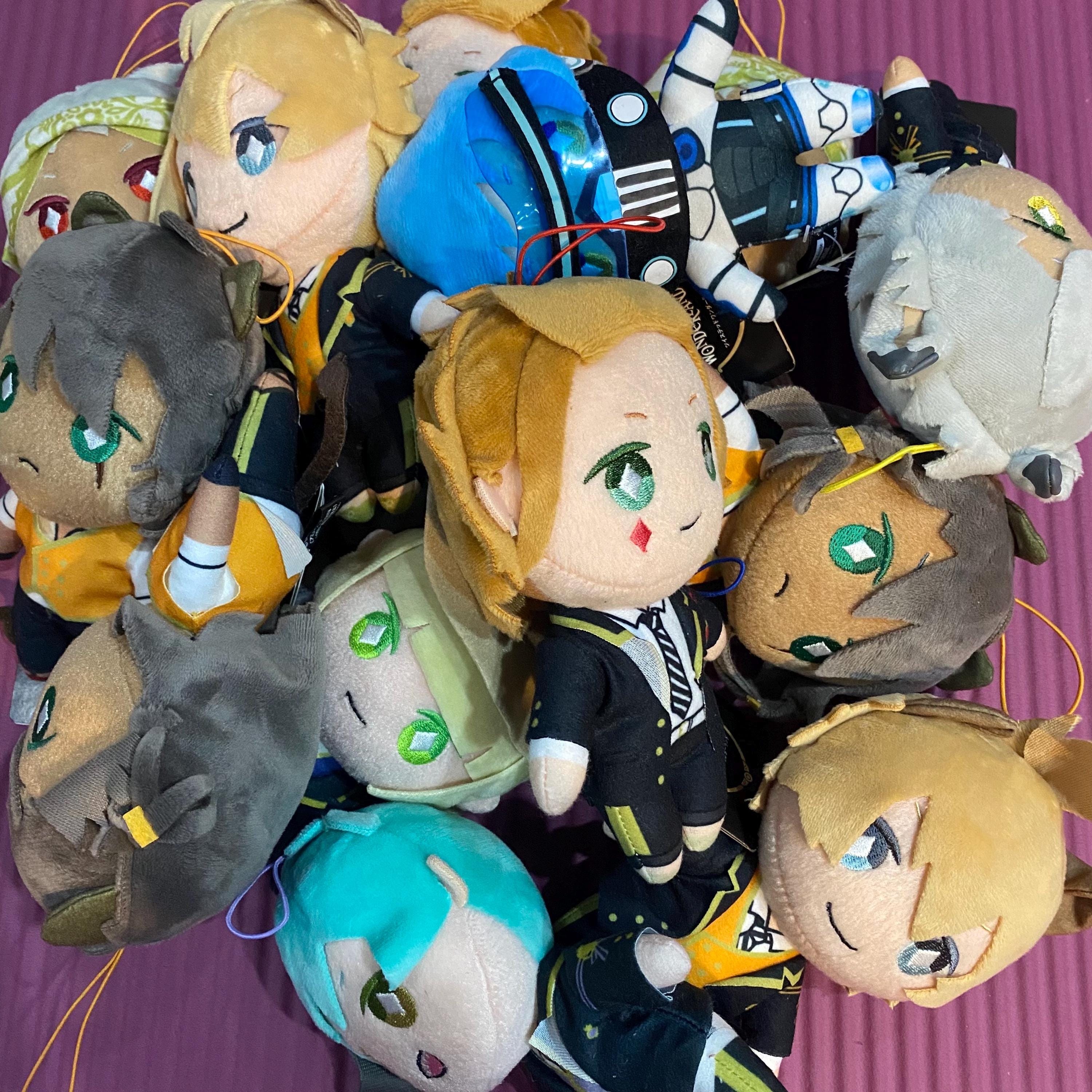 Twisted Wonderland NHC-142 ぬいぐるみ RARE Disney Twisted Wonderland Silver Plush Doll from JAPAN