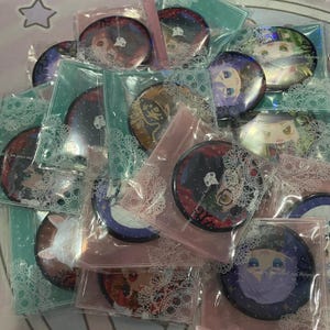 Twisted Wonderland Twisted Halloween Chibi Metall Anstecker